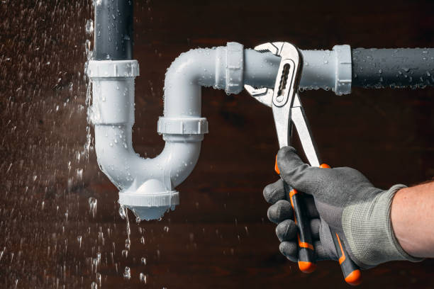 Professional Drain Cleaning technician working in Gifford, WA